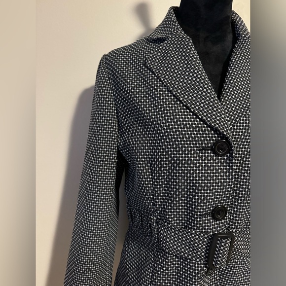 EUC Sweet Suit Black and White Square Patterned Blazer Adjustable Belt size 12 - Picture 2 of 7